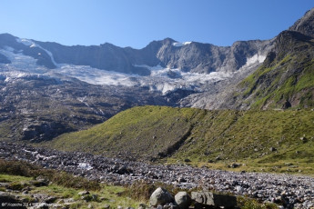 Blick auf Krimmler Kess und die Drei Herrenspitze( 3.499m)