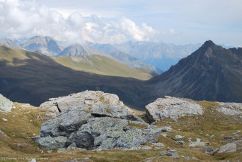 Stellkopf (2.852m), dahinter Weißseekopf (2.908m)