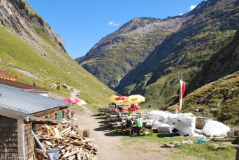 Clarahütte (2.036m) wird gerade umgebaut